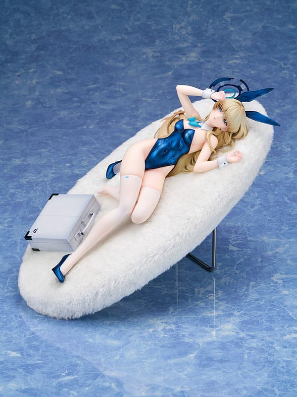 Blue Archive - Toki: Bunny Girl Memorial Lobby Ver. - PVC Statue 1/7 (30 cm)