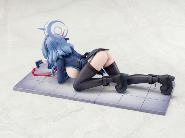 Blue Archive - Ako: Memorial Lobby Ver. - PVC Statue 1/7 (23 cm)