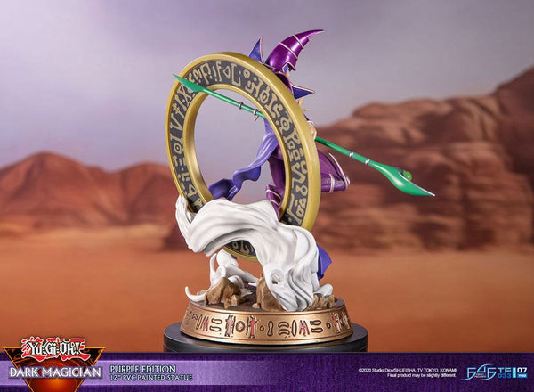 Yu-Gi-Oh! - Dark Magician: Purple Version - PVC Statue (29 cm)