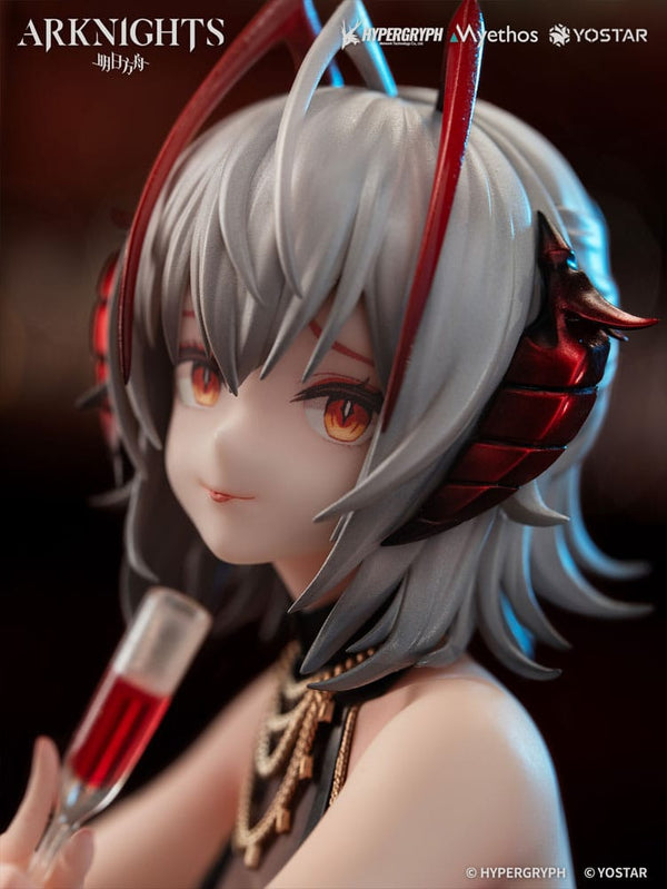 Arknights - W: Formal Dress Ver. - PVC Statue 1/7 (19 cm)