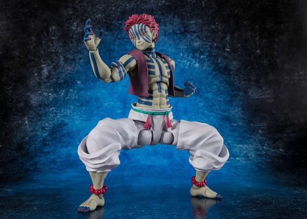 Demon Slayer: Kimetsu no Yaiba - Akaza - S.H.Figuarts Action figur (15 cm)